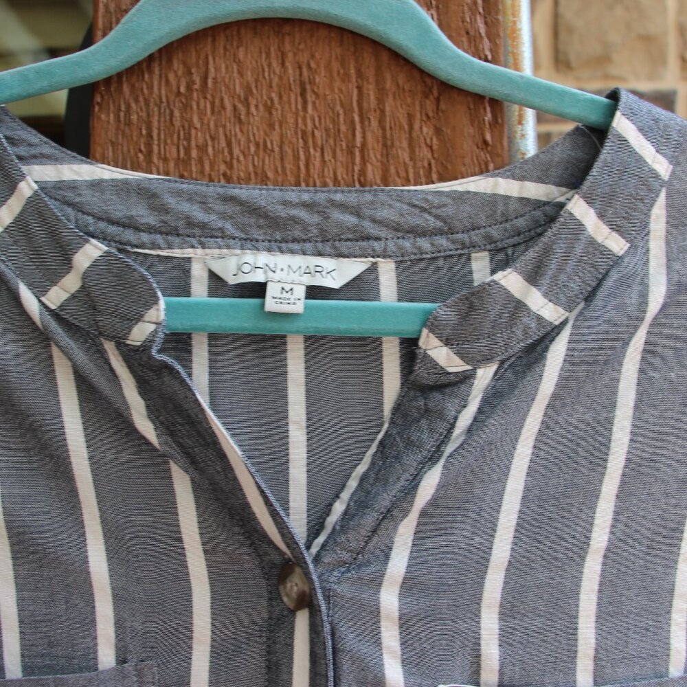 John Mark Button Down Shirt Size Medium - image 3